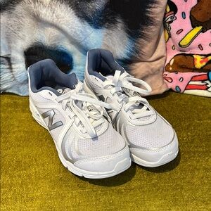 New Balance White and Gray Athletic Shoes with Supportive Midsole - NEVER WORN